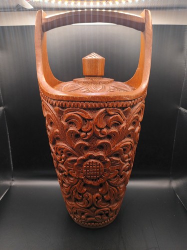 Vintage hand carved - hand, wood
