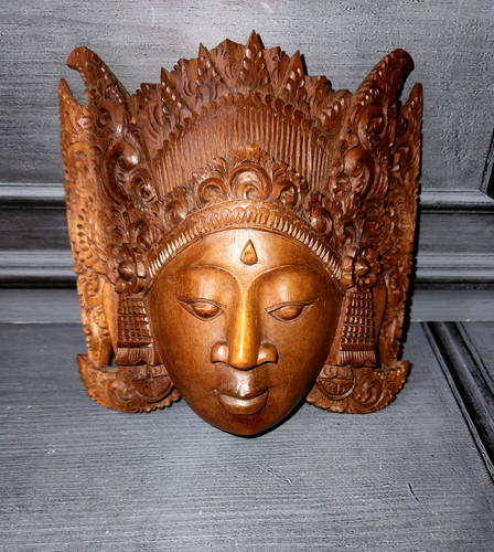 Hand carved solid - hand-carved,